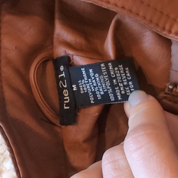 Leather Jacket - Picture 4 of 4